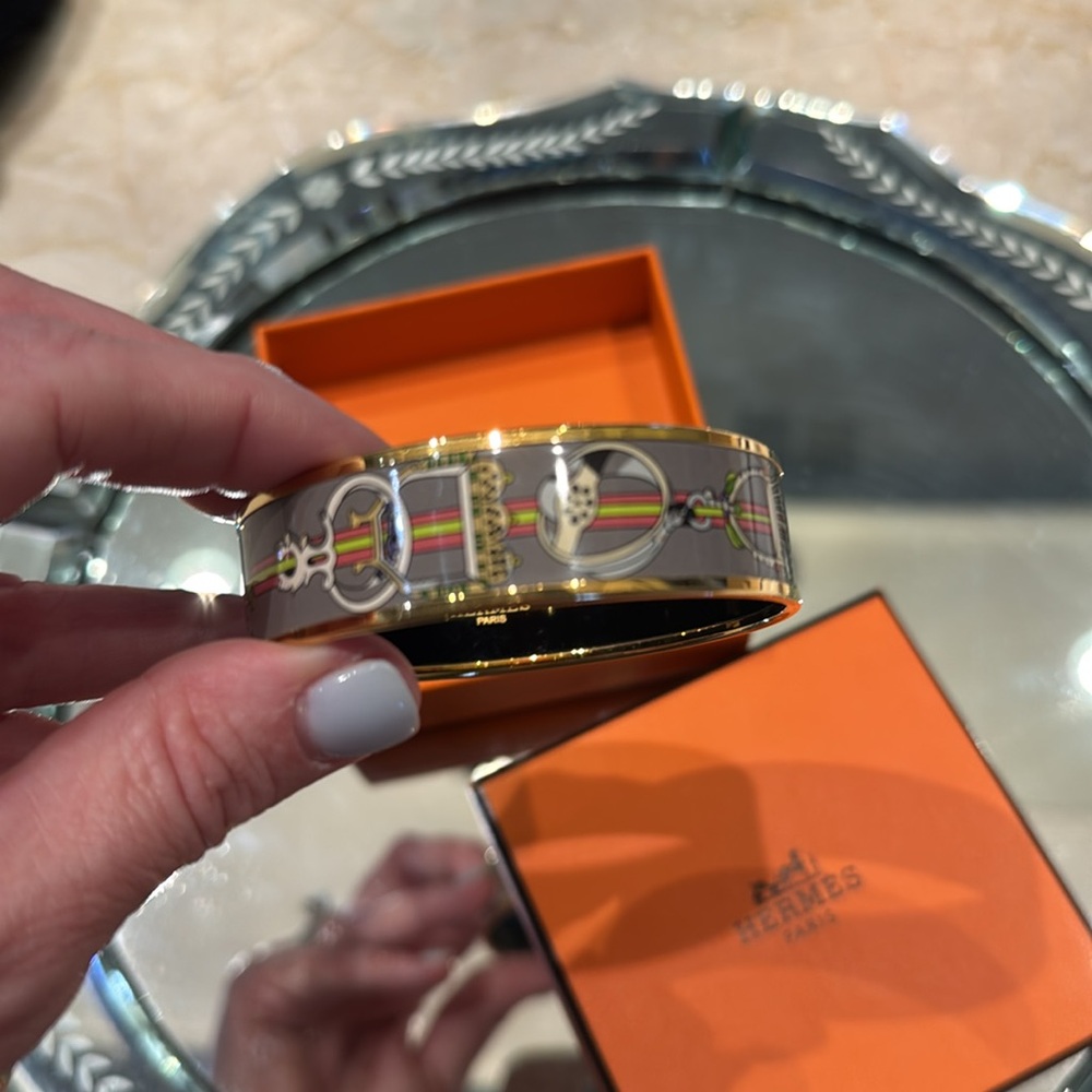 Hermes Bangle - Picture 2 of 3